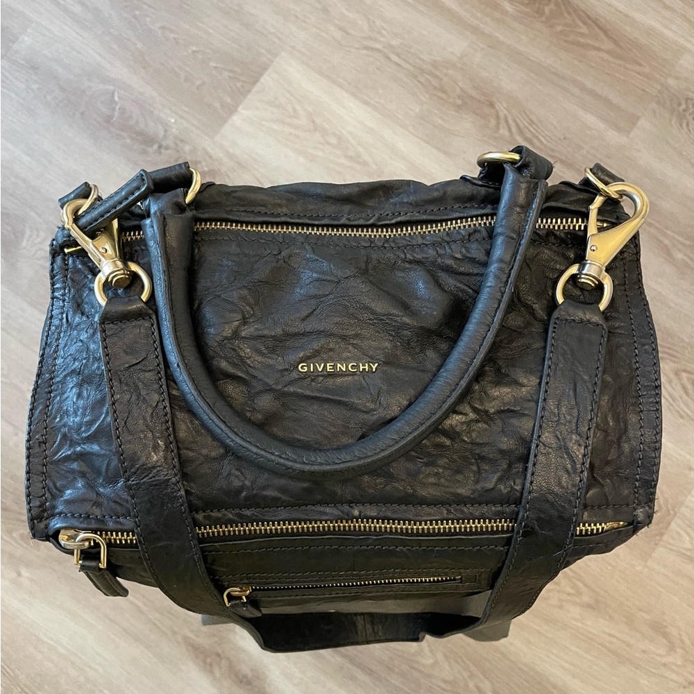 Givenchy Distressed Pandora Messenger Bag - Picture 1 of 10